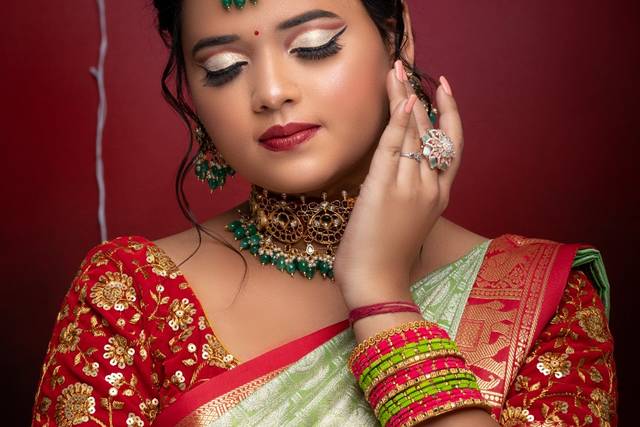 Party makeup