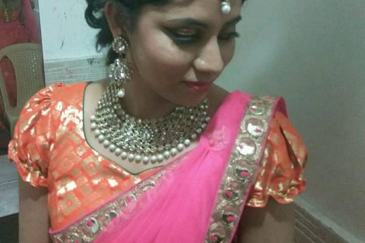 Makeup Artist Pushpa