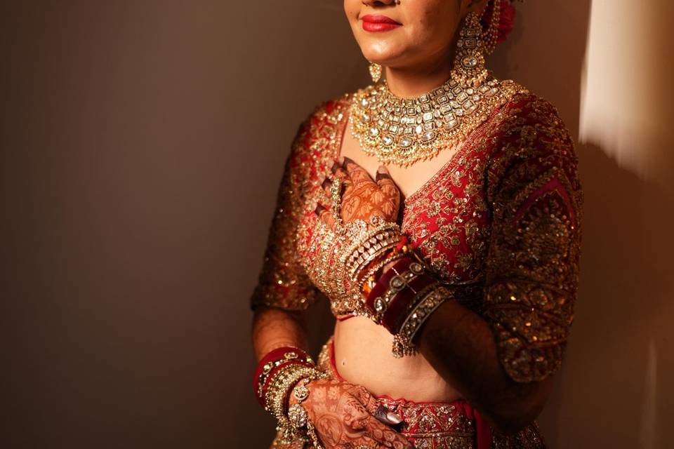 International HD bride