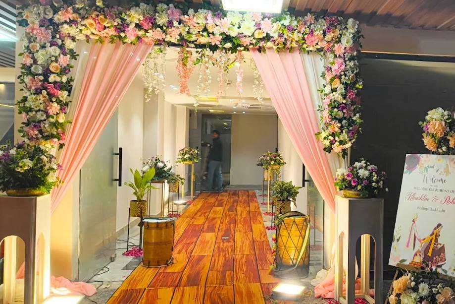 Entrance decor