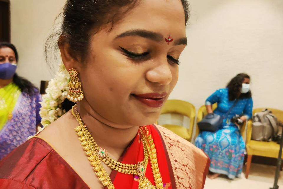 Makeup By Varsha