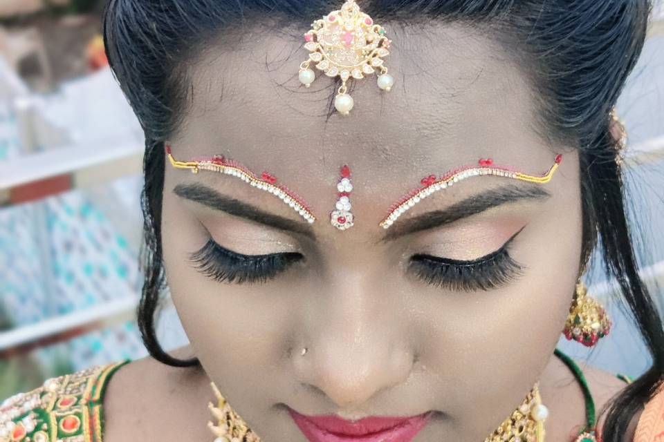 Makeup By Varsha