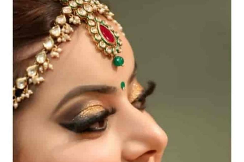 Bridal makeup