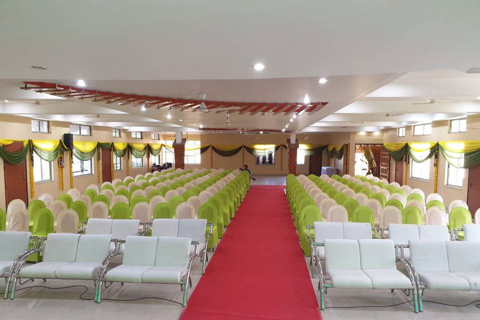 Hall seating arrangement