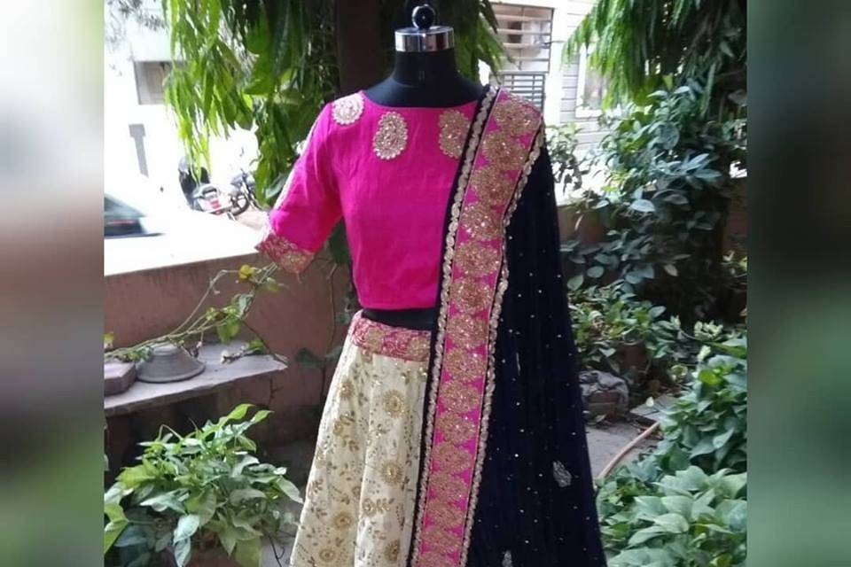 Designer lehenga