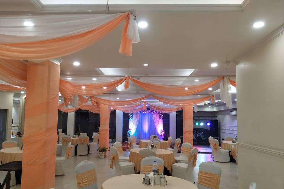 Banquet hall