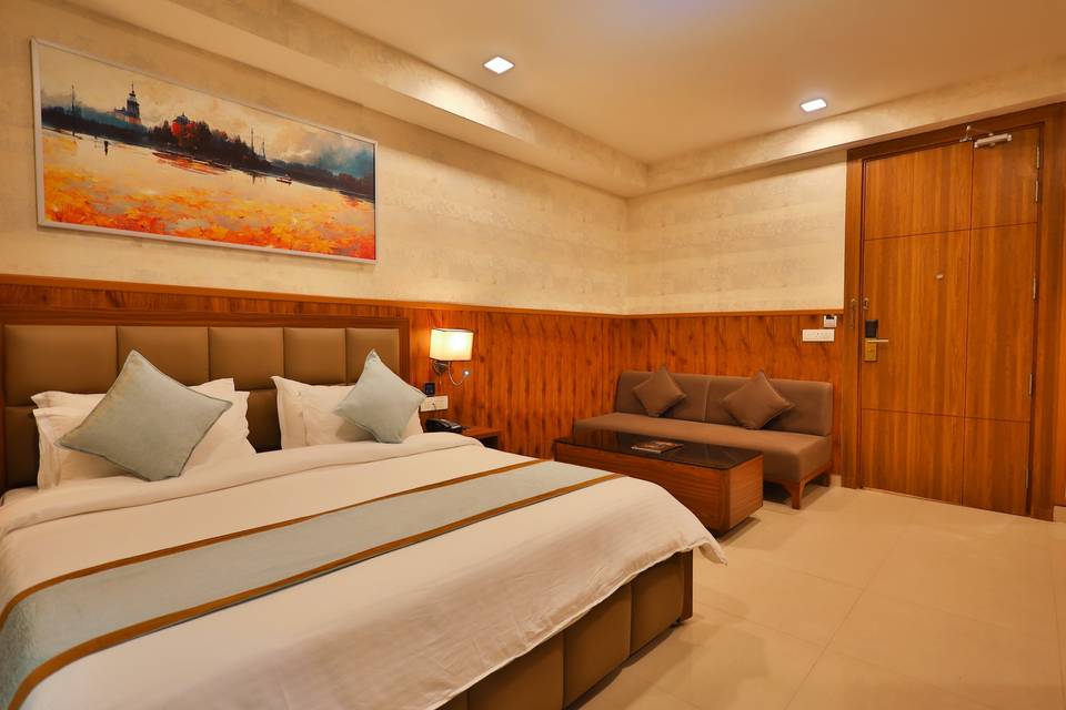 Clay Inn Hotel, Gurgaon