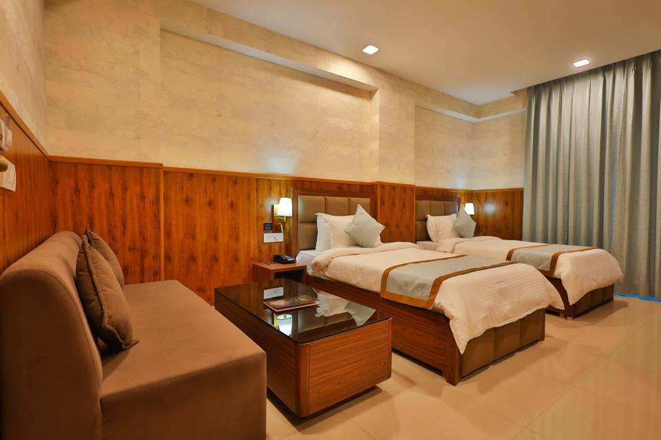 Clay Inn Hotel, Gurgaon