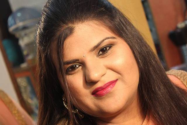 Makeup Artist Rajni Rustagi