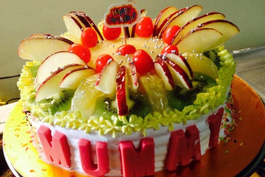 Urmilas Tempting Cakes, Indore