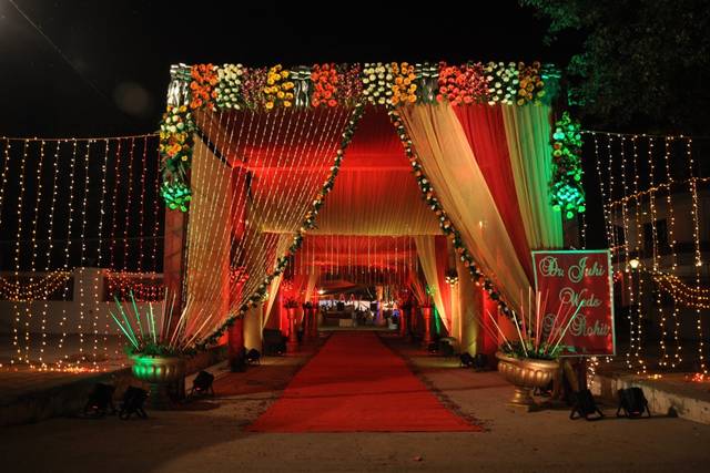 Entrance decor
