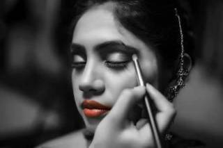 Manoj Makeup Mantra