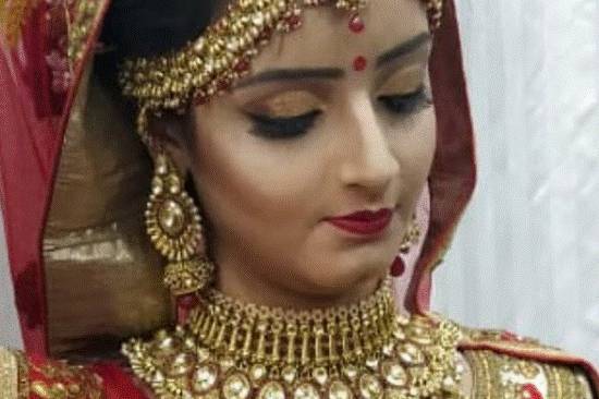 Bridal makeup