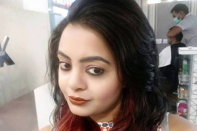 Party makeup