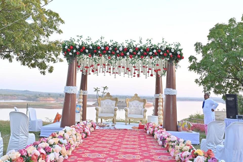 LAKE VIEW MARRIAGE SET UP 4