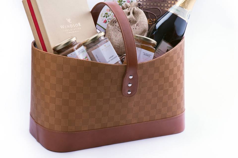 LV Bag Women - Buy LV Brown OnTheGo Women Bag - Dilli Bazar