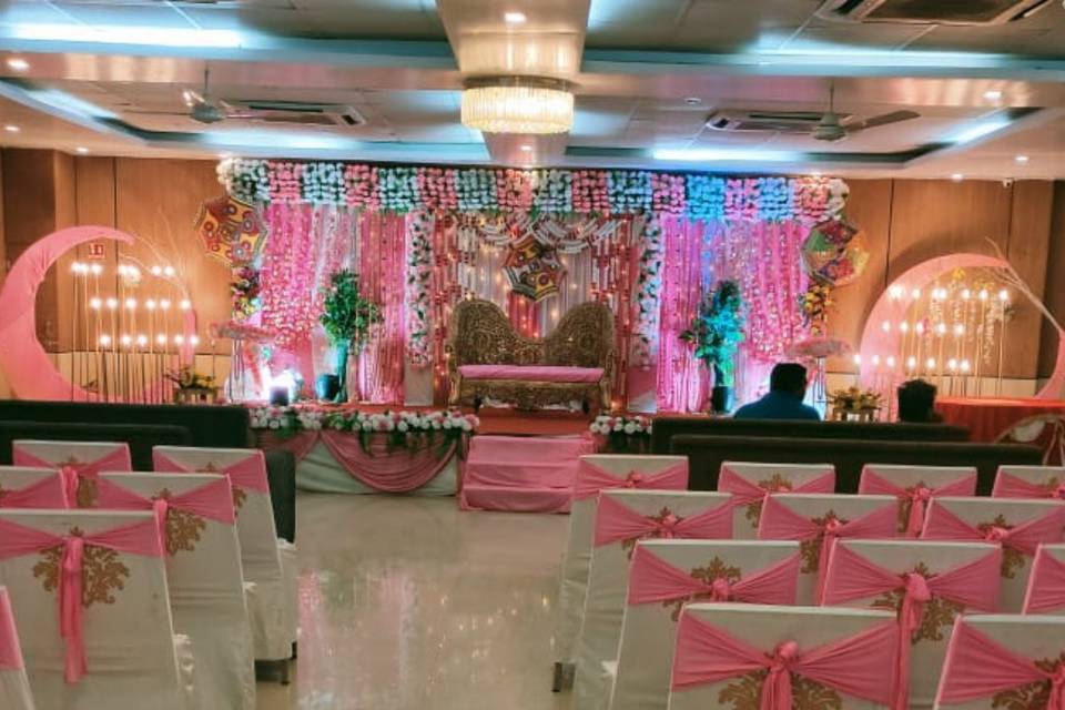 Hall with pink theme