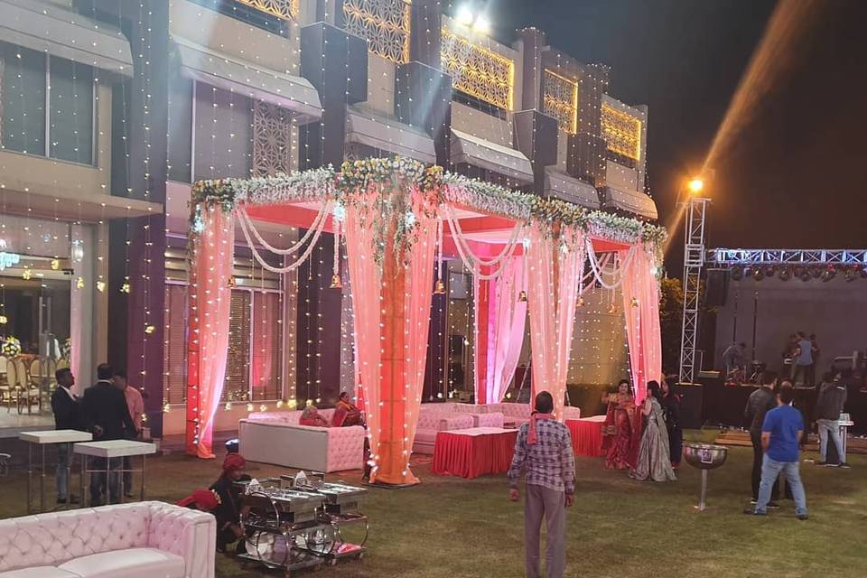 Event space