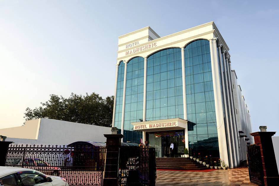 Hotel Madhushrie