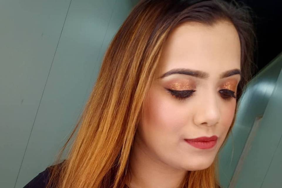 Party makeup