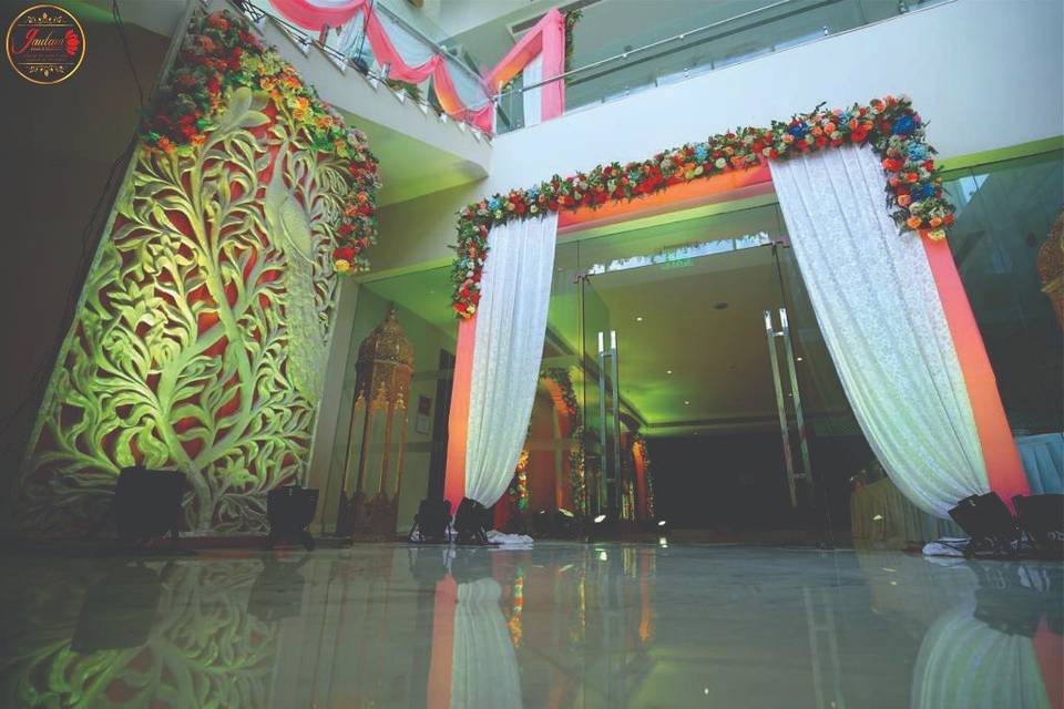 Entrance decor