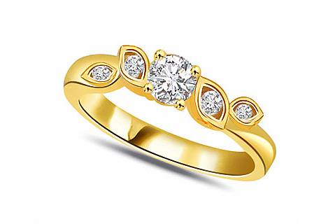 Diamond & Gold Ring