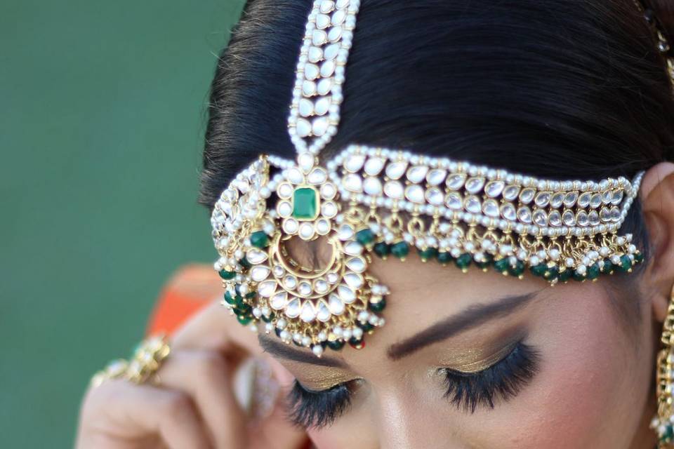 Bridal makeup