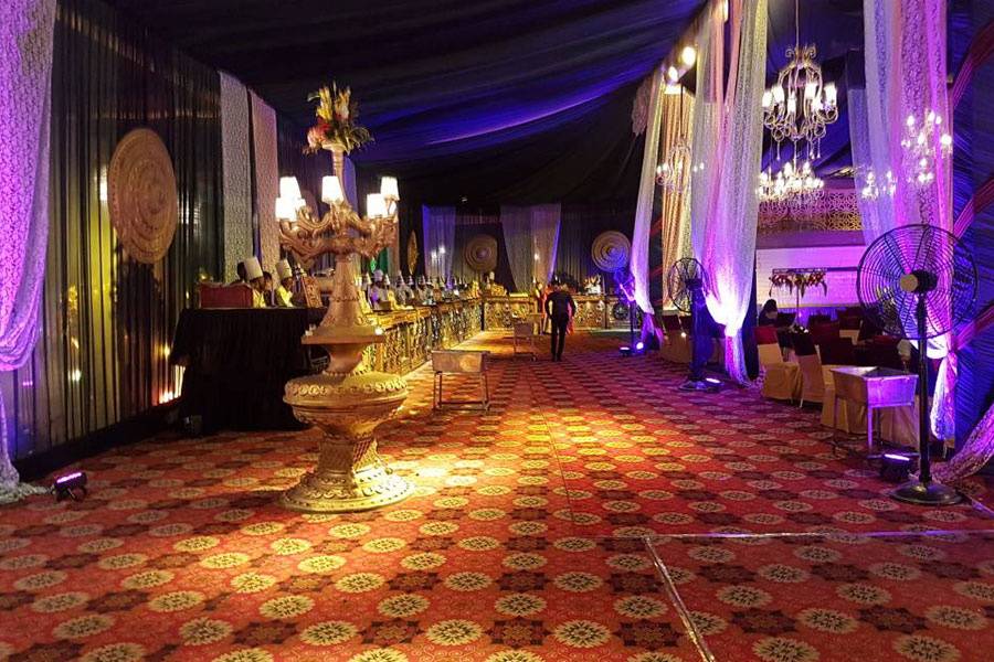 Banquet hall