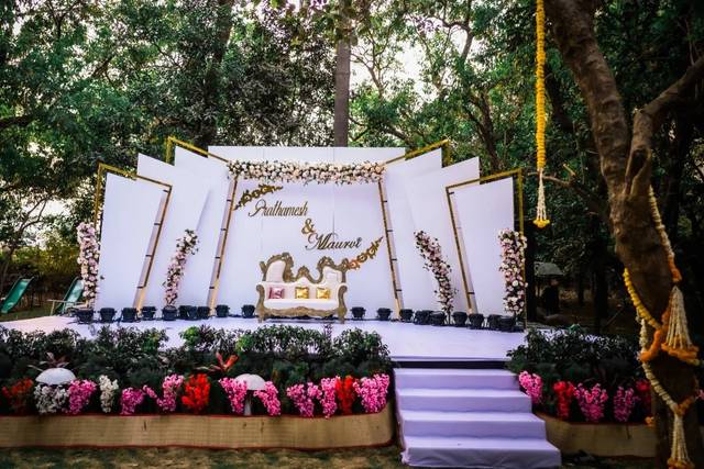 Stage decor