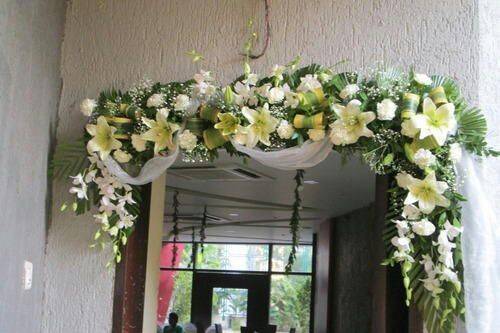 Entrance decor