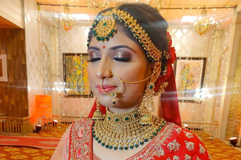 Bridal makeup