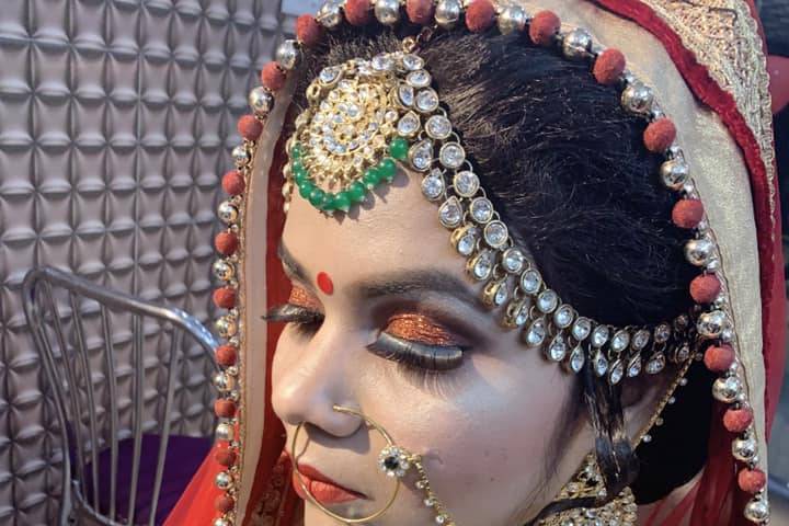 Bridal makeup