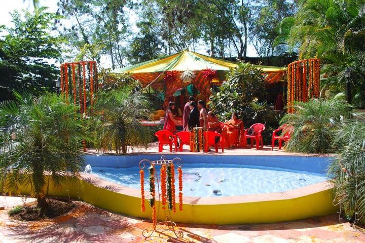 Daulat Holiday Resort