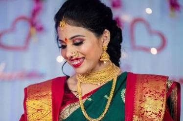 Party makeup