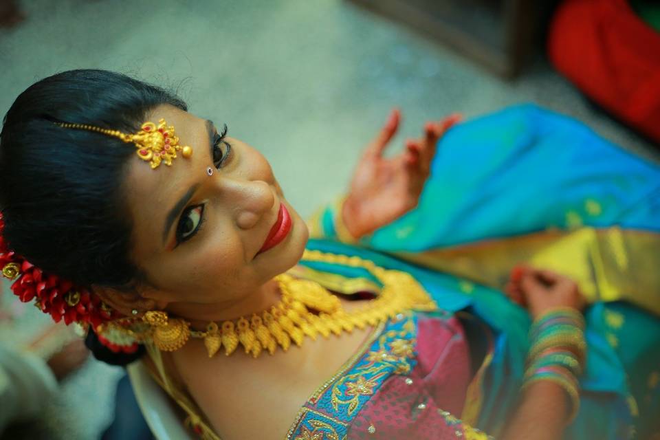 Prashanthi's engagement look