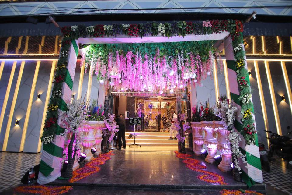 Entrance decor