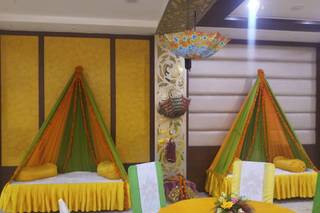 Hotel Taj Heights