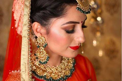 Bridal makeup