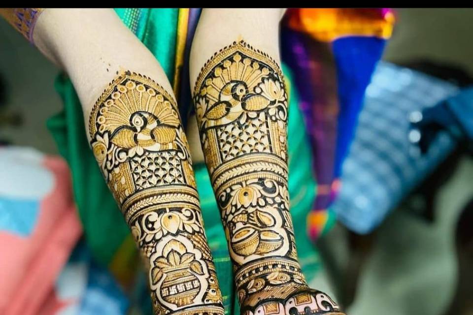 Ganga Mehandi Designer