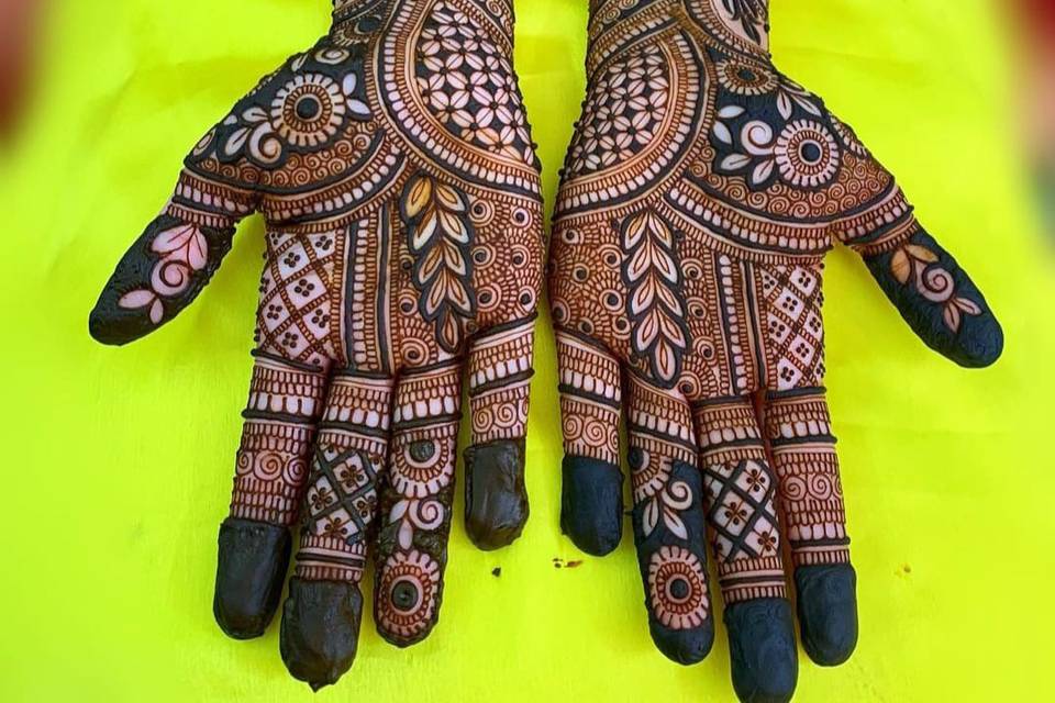 Mehandi Designs