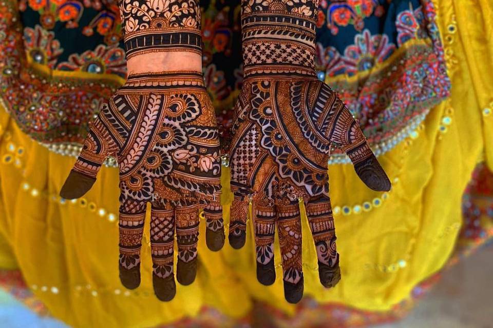 Mehandi Designs