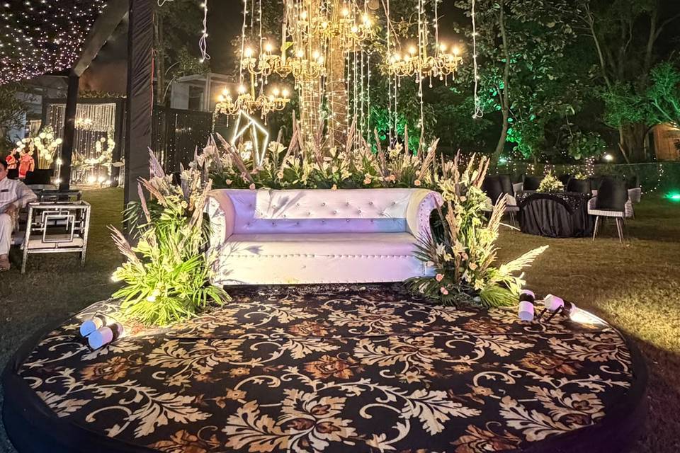 Bride & groom stage