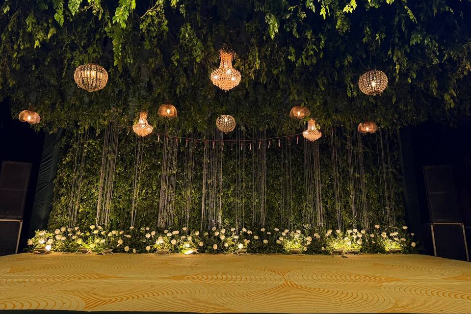 Fine decore