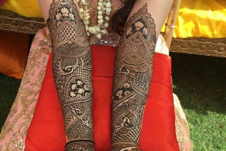 Ganga Mehandi Designer