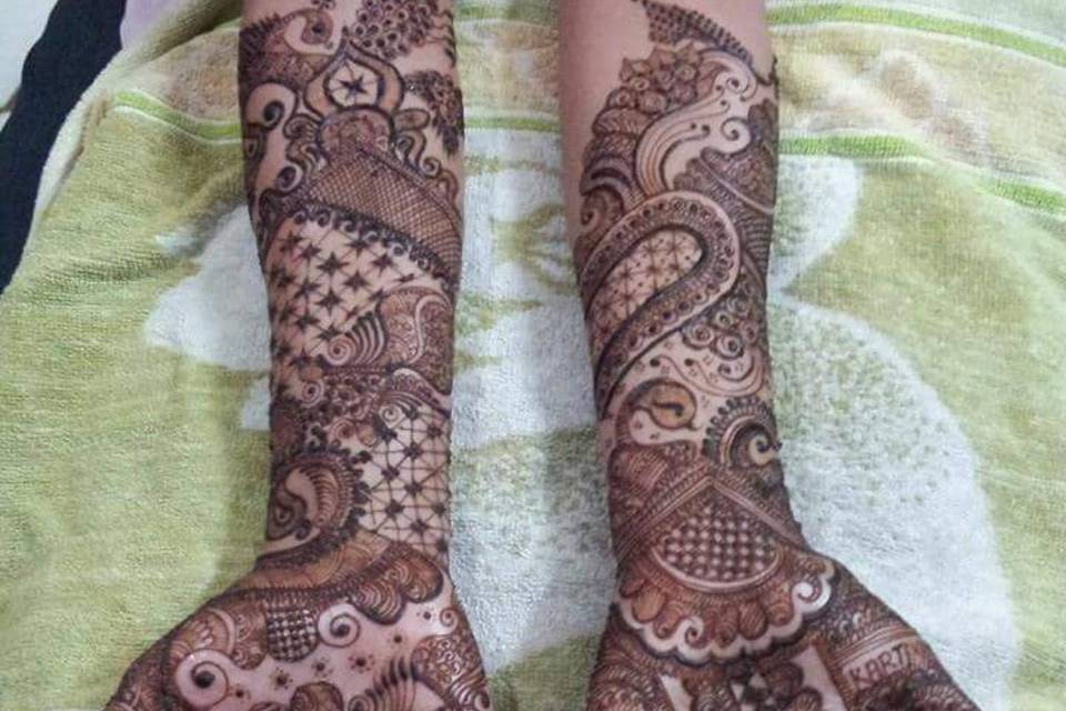 Mehandi Designs