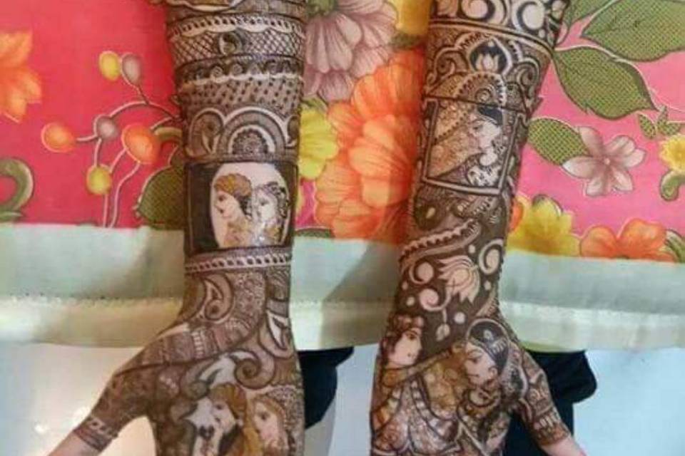 Ganga Mehandi Designer