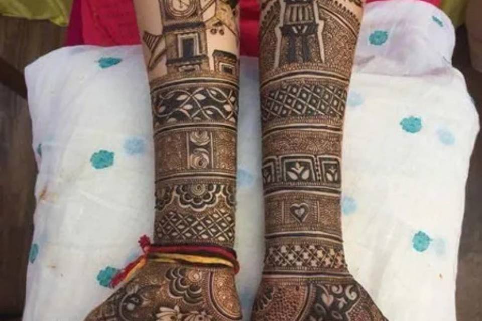 Ganga Mehandi Designer