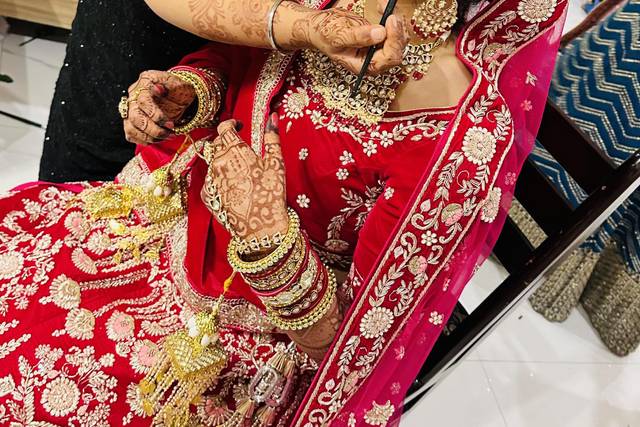 Al Habibi Salon & Makeup Studio