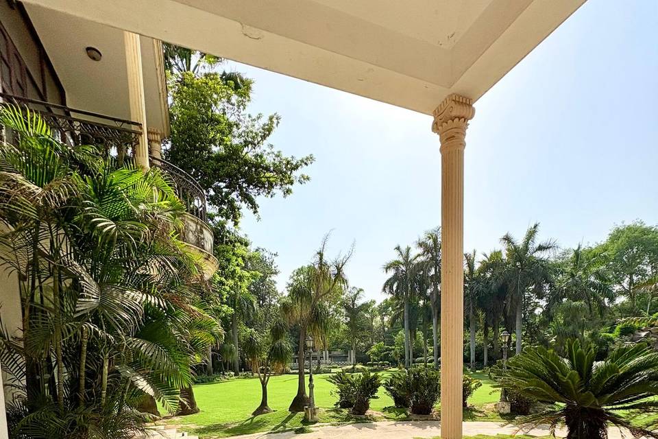 Lawn area