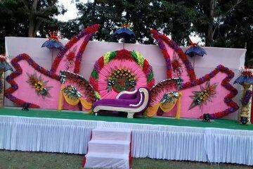 Maa Bhagwati Flower Decoration
